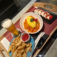 瑠川りおん