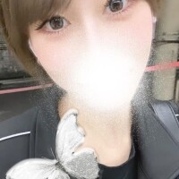 瑠川りおん