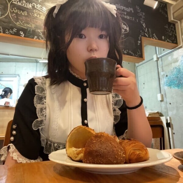 たつ