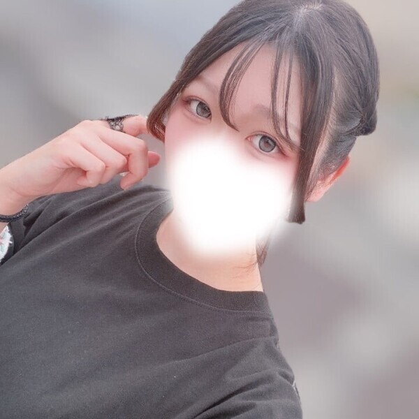 本日ご予約のみ出勤です。