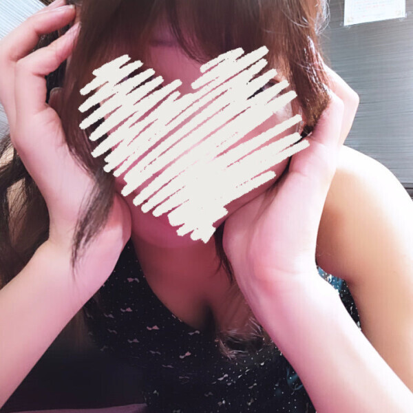 雨宿りどうぞ☔🐰