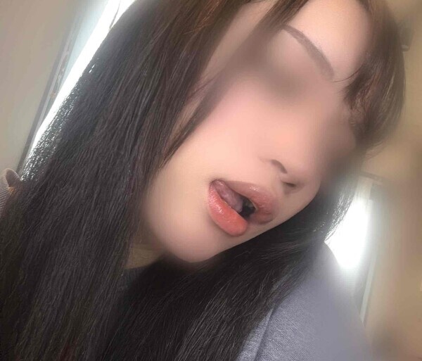 まってます