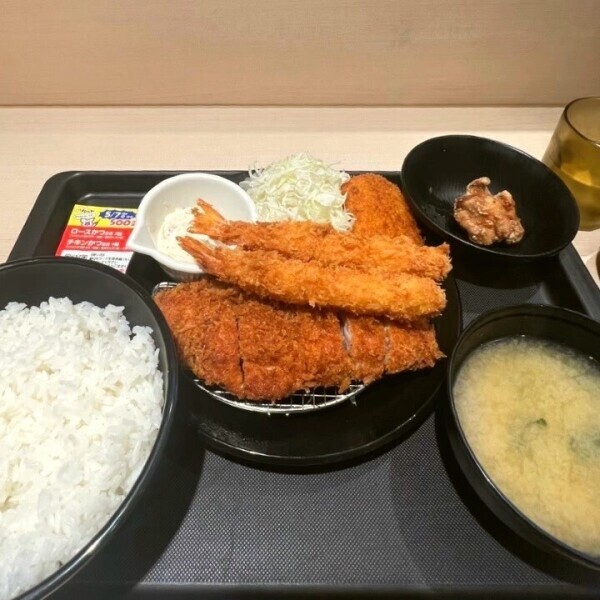 明日はロングでいますよ〜😊