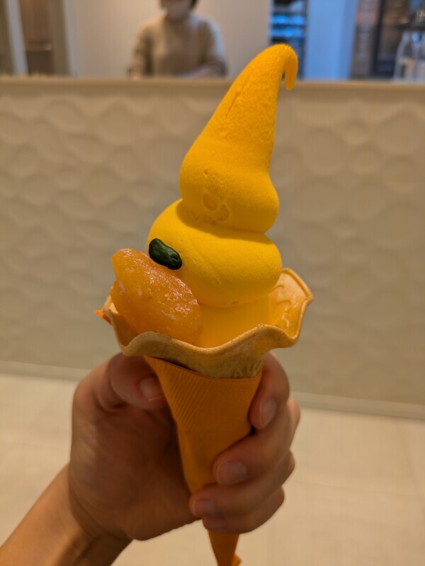 昨日食べた松山のスイーツ①🍦🥄