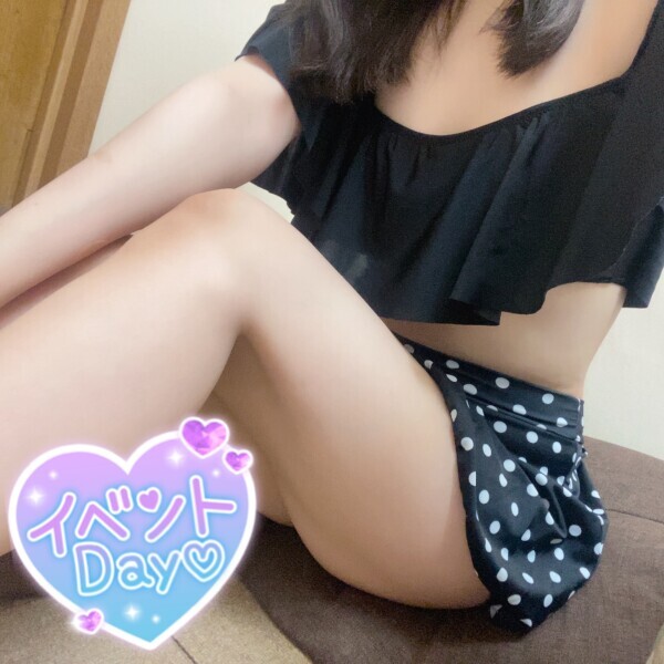 ご予約お早めに❣️