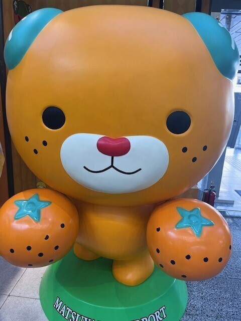 頑張ってくるね〜🐈‍⬛