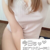 新人ひなの