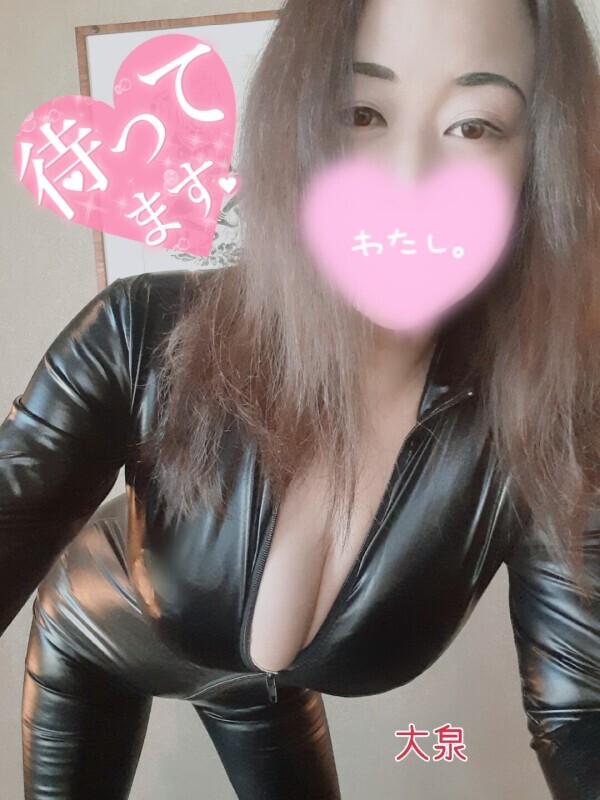 本日出勤です(コスプレあります)