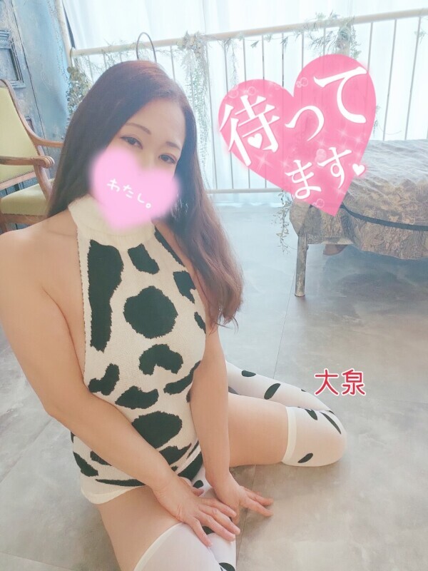 本日出勤でーす(コスプレあります)