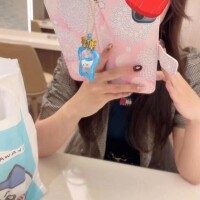 愛内ゆりの