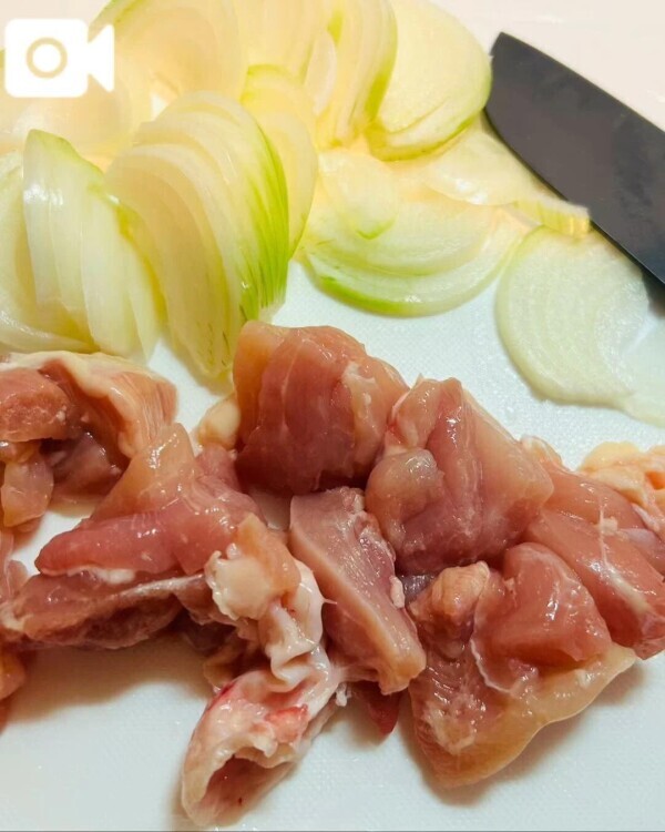 鶏肉ばっか食べてる人