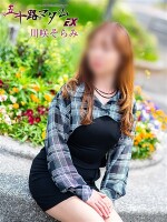 ちゃんとスレンダー♪ ちゃんと小柄♪ そしてそして、 ちゃんと潮吹き♪