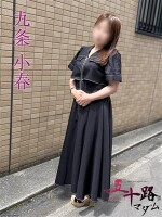 仔猫のような瞳に小柄グラマラス！