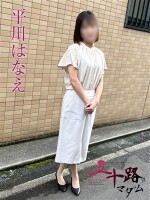 悶絶乳首責め！ショートヘアのスレンダーマダム♪