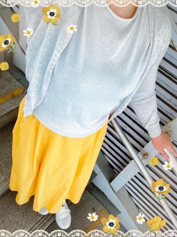 スニーカーで