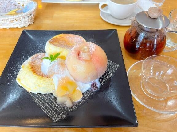 桃まるごと一個