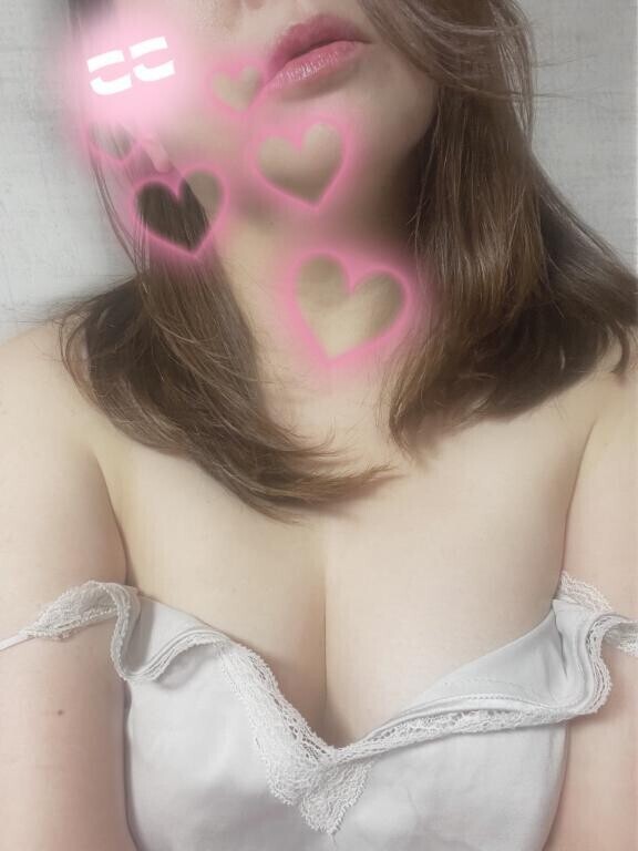 明日，出勤します。
