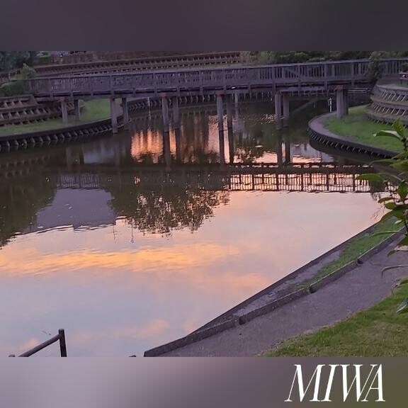 夕散歩…季節が手を取り合うとき