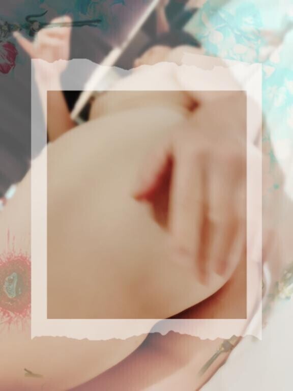 何故なの…、どうして……、どこがいけないの……。ねぇ、私が悪いなら教えて、今すぐいい子になるから。お願いよ……、そんなことしないでってば、、、私だって…　私だって、精一杯に努力してるのよ。だけど…もう、これ以上は無理だわ……。終わりなの？私のことが嫌いなのね……。ねぅ、そうなんでしょ……。それならそうと言ってほしいわ、だって、あまりにも惨めじゃない。私も女なのよ、、、貴方はいつもそうやって、そう。いつもそうやって、そうやって、そうやって………