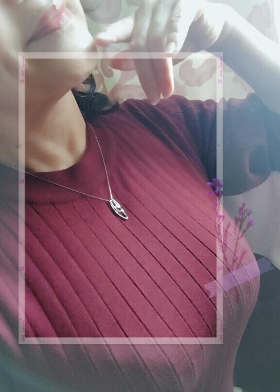 新コーナー『大人の短歌』のお時間です。その前に、昨日は私の週１…２もたまに(^o^)ルーティンとなりつつある遠征先へダイブ！！！またもやたくさんの金銀財宝に愛にと私、、、埋もれております。いつもいつもいつもありがとうございます(^o^)それでは、『大人の短歌』を一首……。