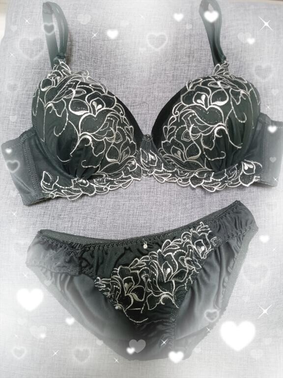 秋色の下着(^-^)