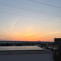 明日日曜日、出勤します
