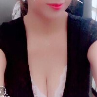 美織亜子