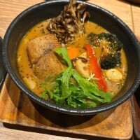 よるる