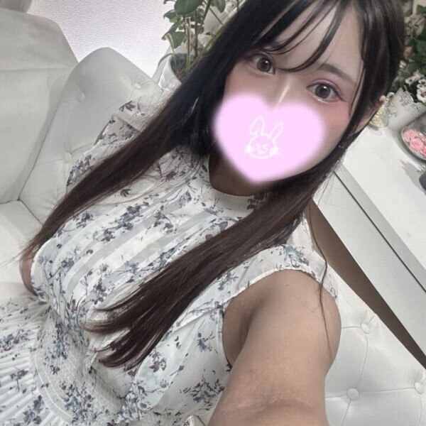 お初にお目にかかります♡