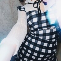 なで