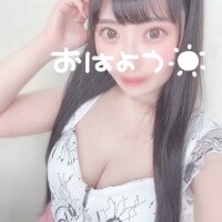 ゆりな