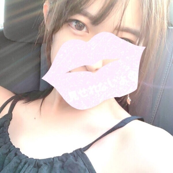 ちょこっとだけ顔出し💗