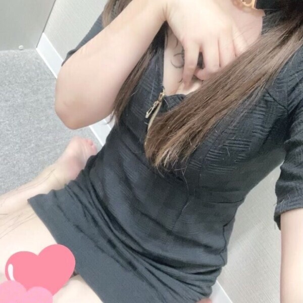 やっほ〜🌟0:00まで待ってるよん🌟