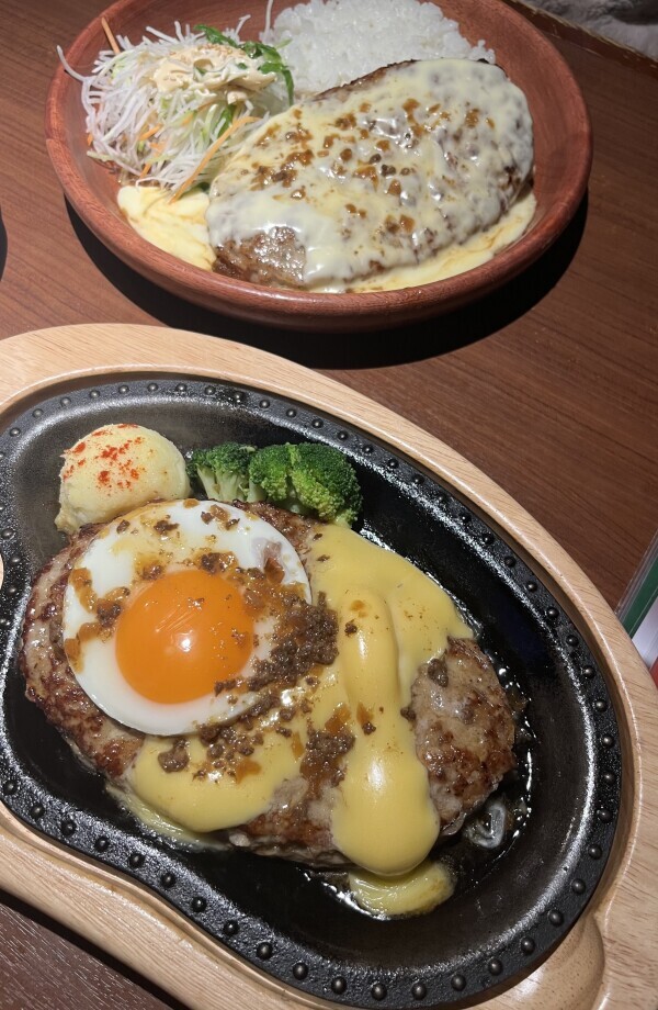 ぺろりん（๑^ڡ^๑）