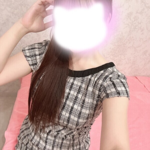 りりあ🎀出勤しました🤍