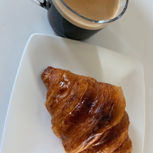 おはよう〜🥐🫧