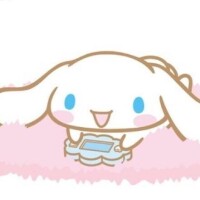 小山内ひな