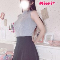 朝霞みおり