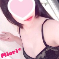 朝霞みおり