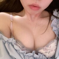 小鳥遊なこ