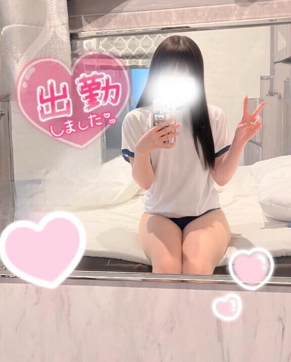 はちがつはつ🐝💕