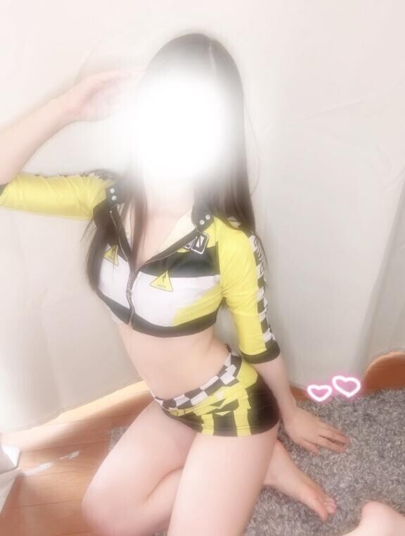 むちっ