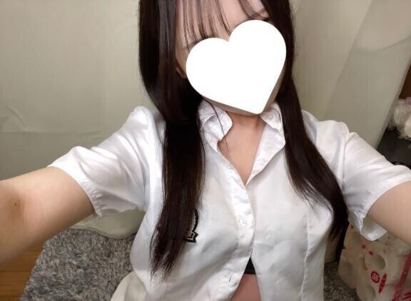 鏡の前で...🤫