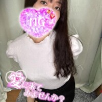 結城せりな