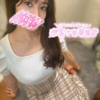 結城せりな