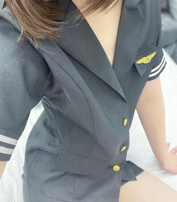 明日15:00～23:00出勤です🐰