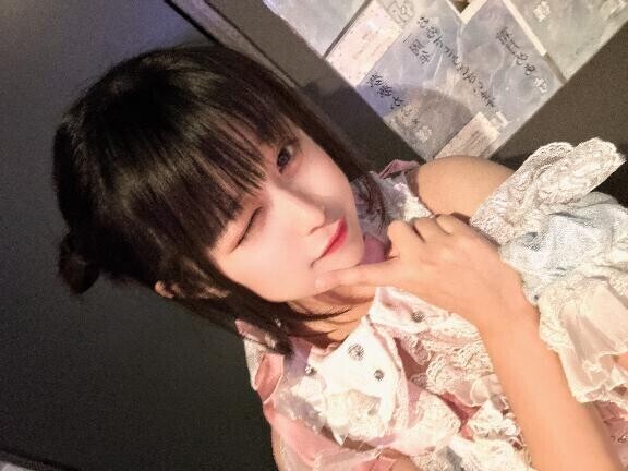 明日いるよ♡