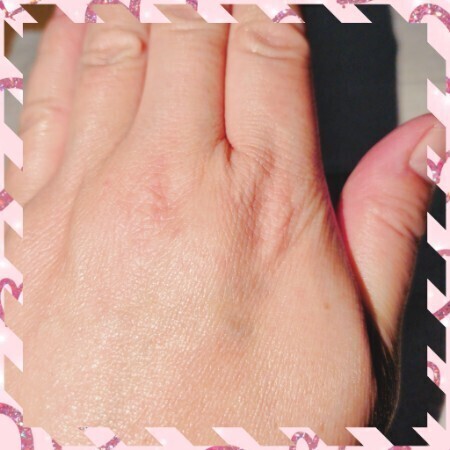 指先お手入れ中(???????)