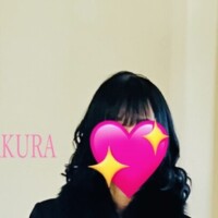 明日、出勤致します来週は20(金)のみ