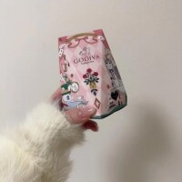 鳳めめ